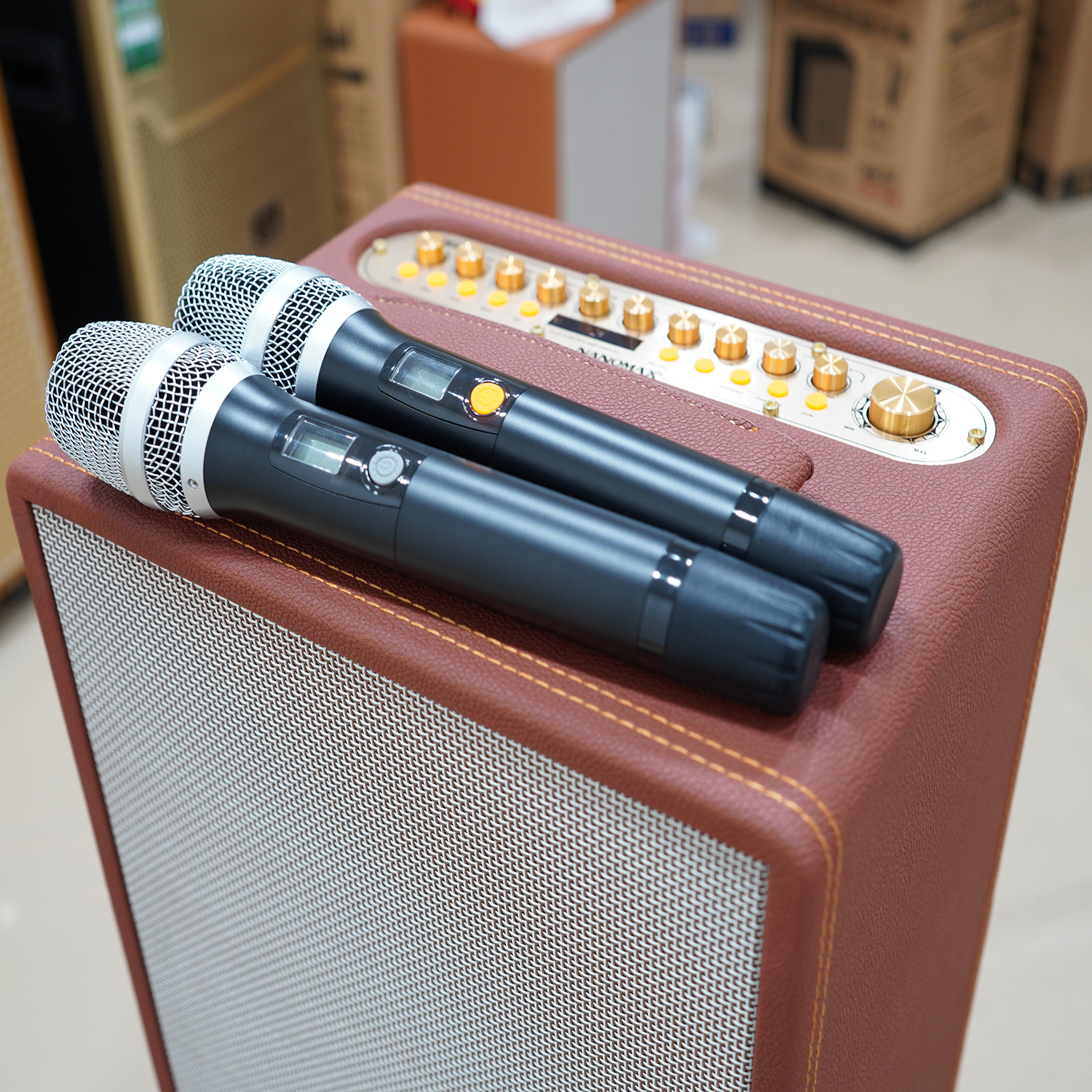 Loa Kéo Karaoke Xách Tay Nanomax K-40 K40 Bass 20cm Công Suất 275w Hàng Chính Hãng