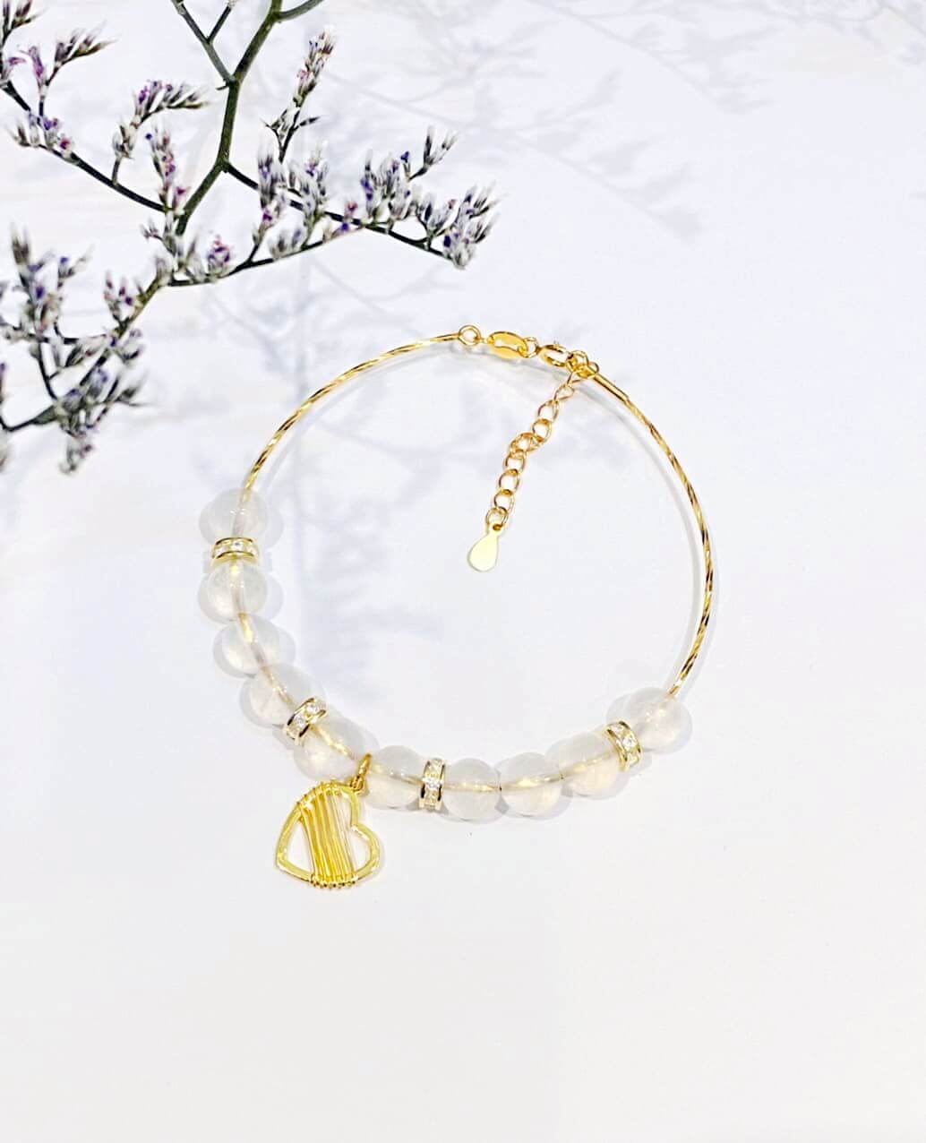 Vòng Đá Thiết Kế Phối Charm Trái Tim Gold Vermeil - MOON Jewelry
