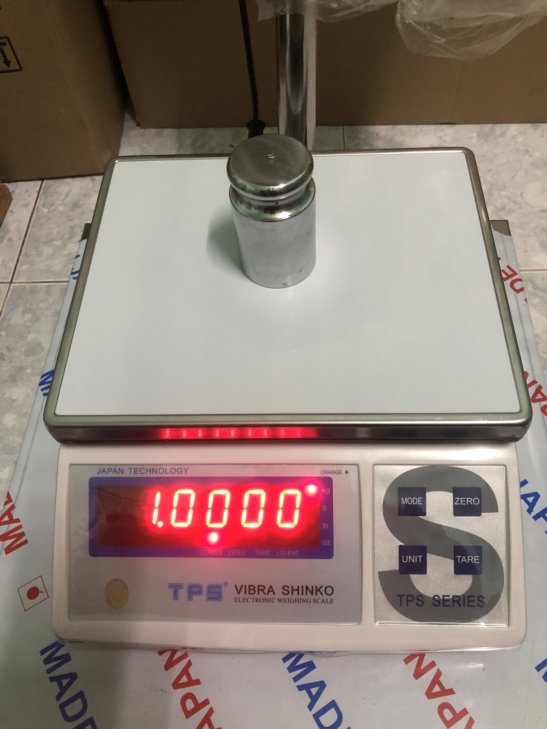 Cân Điện Tử VIBRA TPS 30 kg Nhật Bản