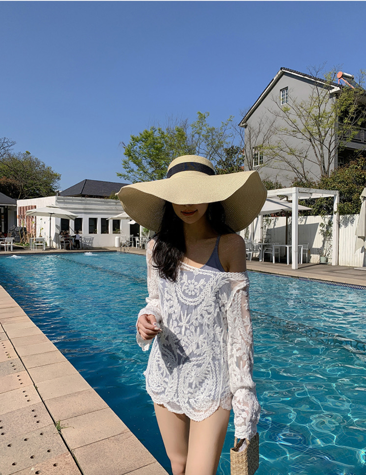 Áo ren lưới đi biển mặc khoác ngoài bikini dài tay dáng chui đầu sexy quyến rũ
