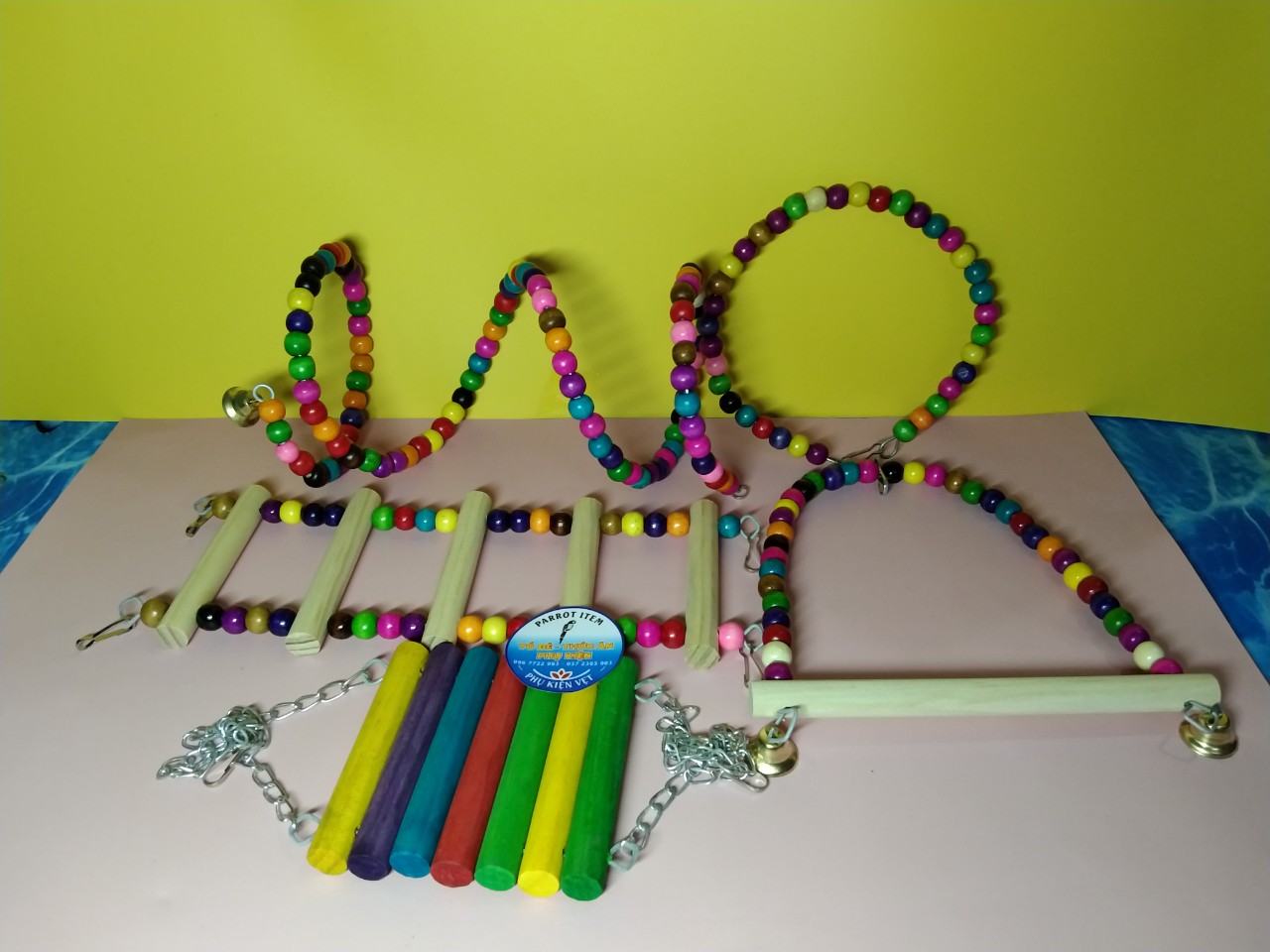 1 BỘ 5 MÓN ĐỒ CHƠI TREO CAO CẤP CHO CHIM,VẸT, YẾN PHỤNG