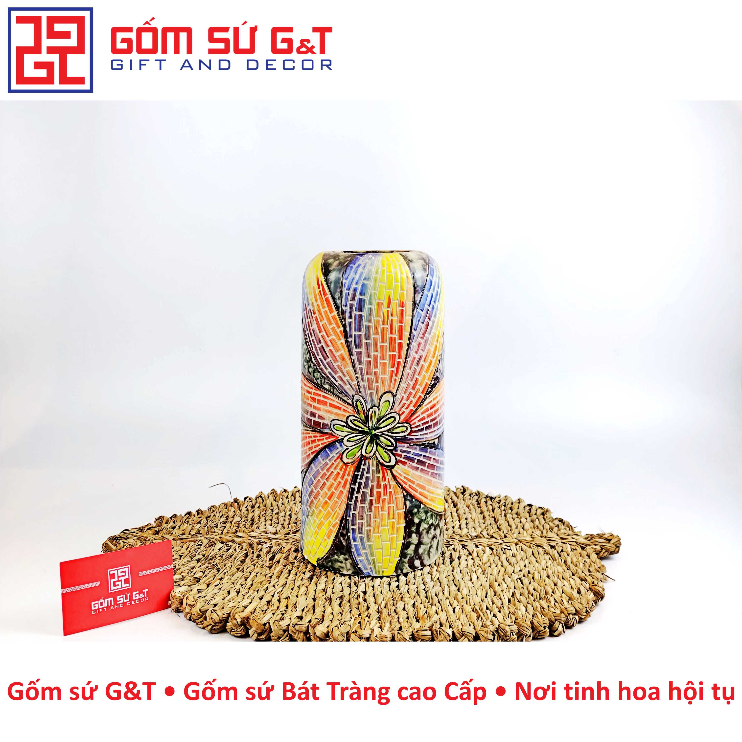 Lọ hoa dáng đu đủ khắc hoa loa kèn Gốm Sứ G&amp;T