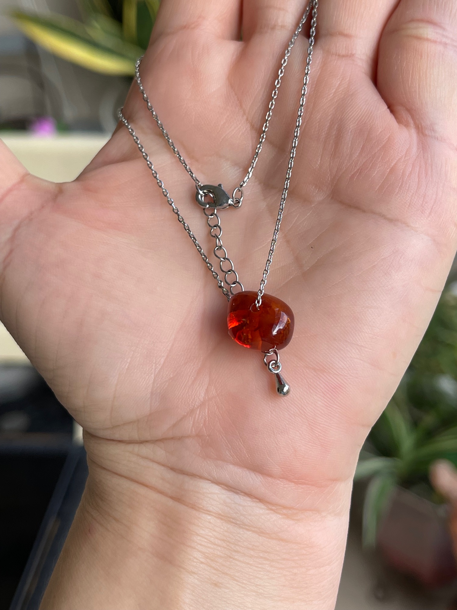 Vòng dây chuyển Bạc và Hổ Phách hoa tự nhiên