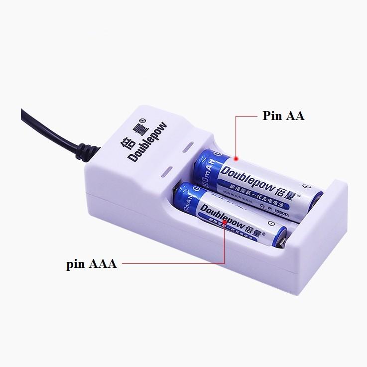 Bộ sạc pin Doublepow dùng sạc 2 viên pin AA/AAA cổng USB