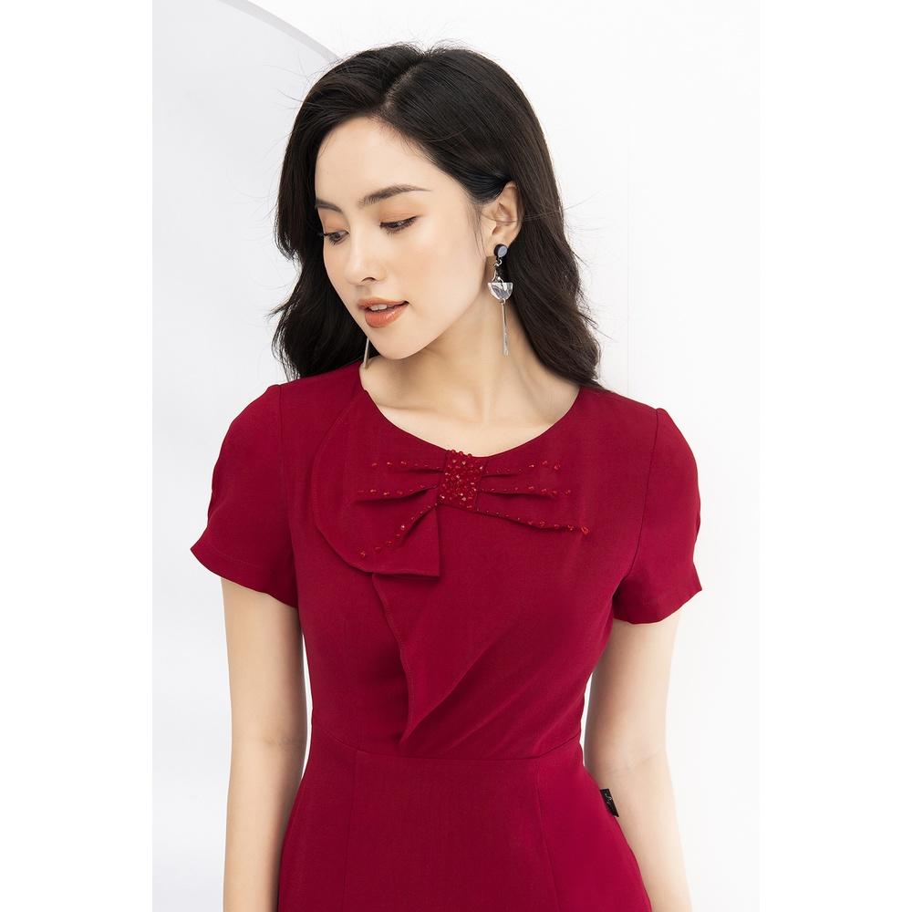 Đầm Nữ Công Sở LUPERI LFV3138 Dáng ôm body đính nơ ở ngực