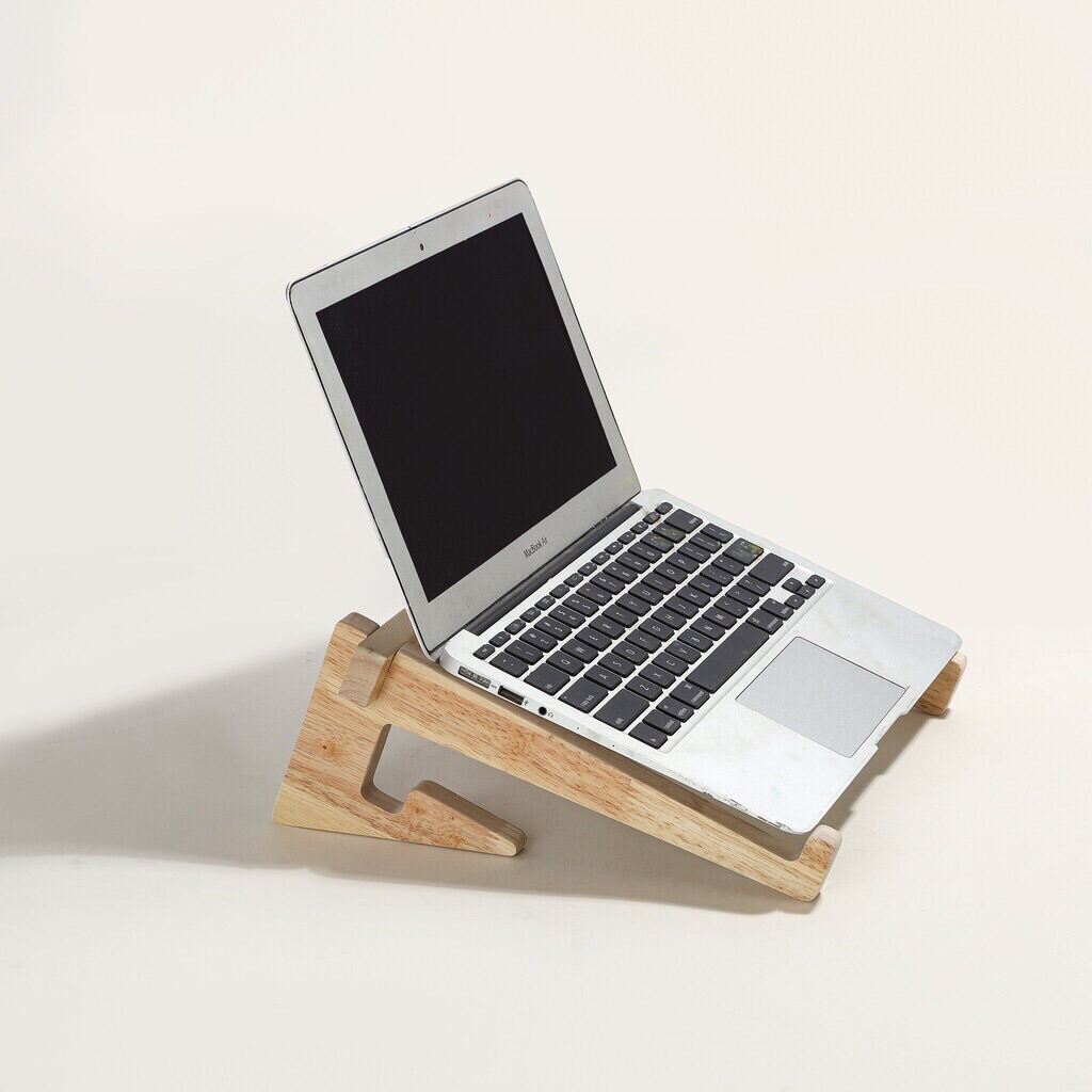 Giá kê macbook, Kệ laptop bằng gỗ