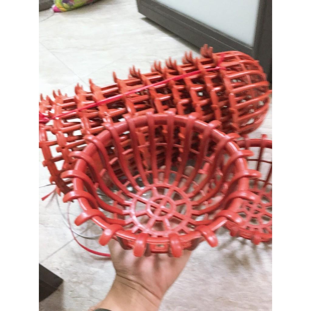 Chậu nhựa lan dáng sen