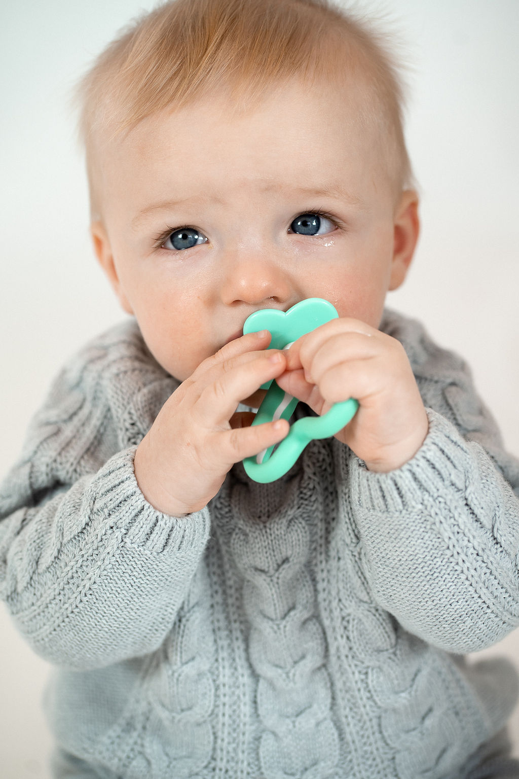 Brush-Baby Bộ bàn chải đánh răng và mát xa nướu cho bé (0-18 tháng)