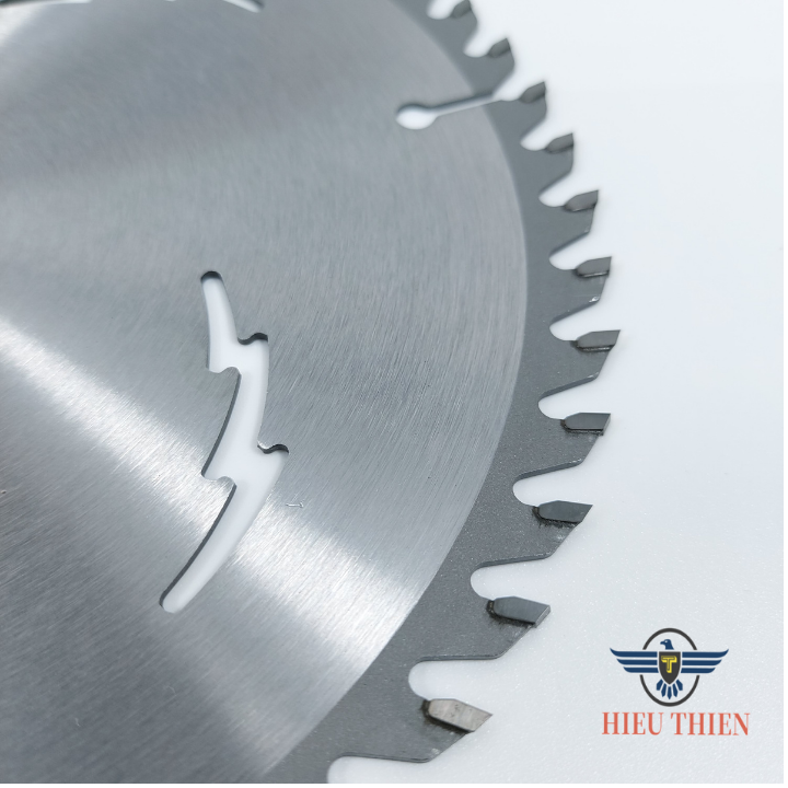 Lưỡi cắt gỗ hợp kim 190mm 52 răng SENKA