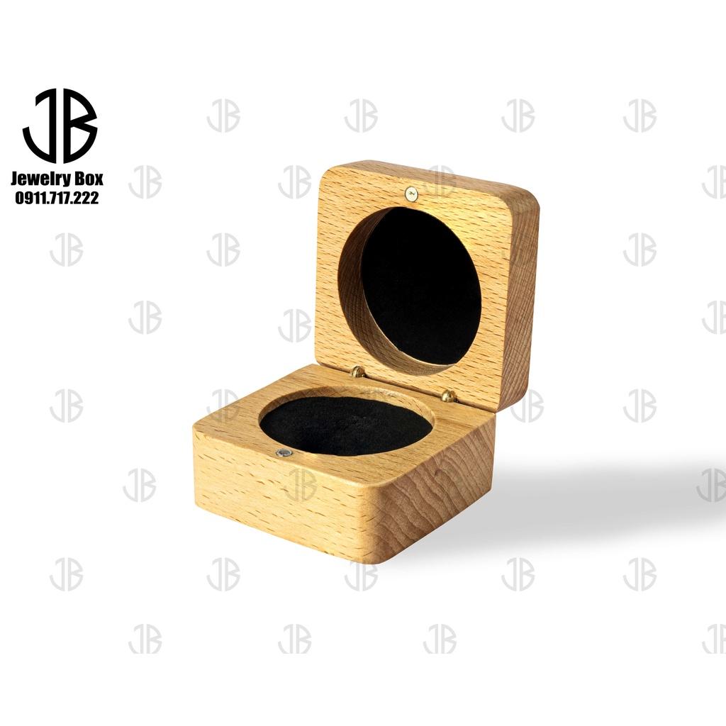 Hộp đựng nhẫn cưới Jewelry Box (JB) hình vuông bằng gỗ cao cấp