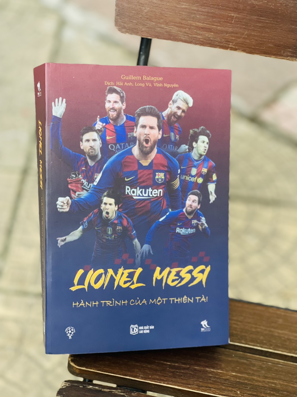 [Tặng kèm sổ tay] LIONEL MESSI – HÀNH TRÌNH CỦA MỘT THIÊN TÀI- Guillem Balague- Thbooks – bìa mềm