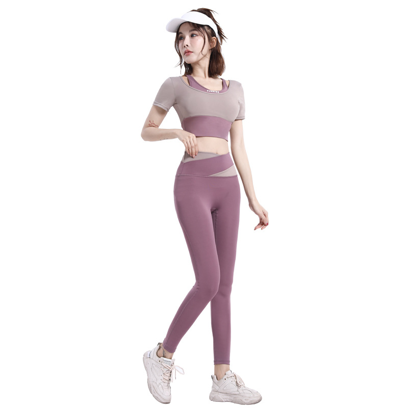 Bộ đồ tập gym, yoga 2 món gồm áo croptop có mút đệm và quần siêu co giãn, tôn dáng, nâng mông