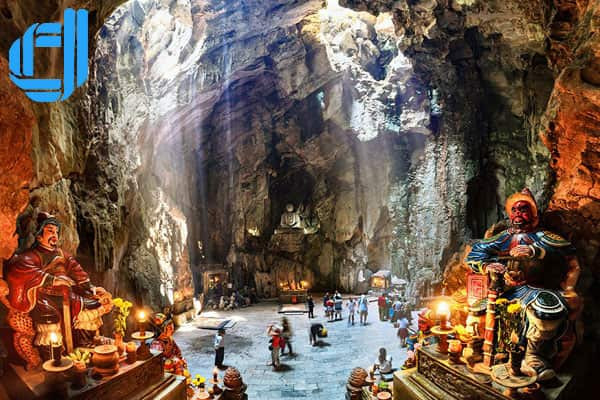 ngay-1-tour-da-nang-hue-2-ngay-1-dem-kham-pha-ngu-hanh-son-huyen-bi