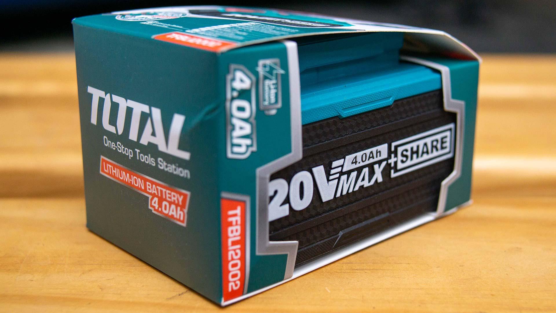 PIN TOTAL LITHIUMION 20V 4 AMPE TOTAL TFBLI2002 - HÀNG CHÍNH HÃNG