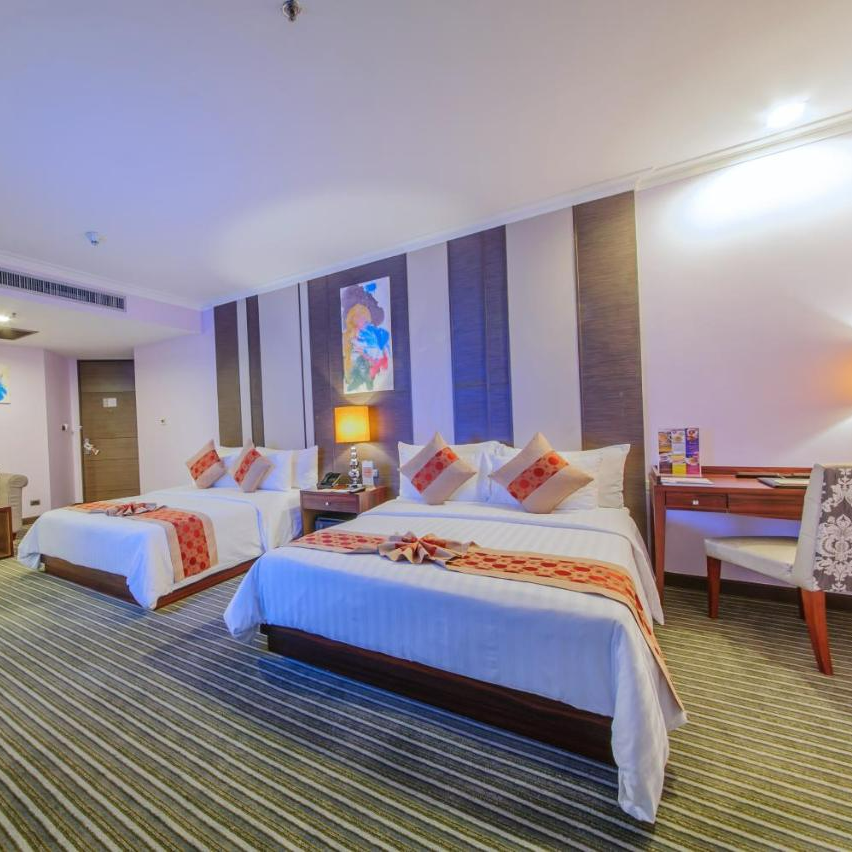 Gói 3N2D Tại The Berkeley Pratunam Hotel 5* Thái Lan. Bao Gồm Ăn Sáng.
