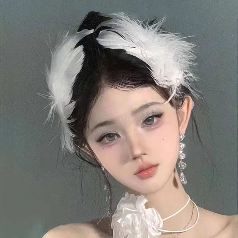 Bộ 2Kẹp tóc lông vũ đính ngọc xinh đẹp, bộ 2 kẹp tóc thời trang chụp ảnh cá tính, nổi bật, chanh xả, kẹp tóc mái mùa đông
