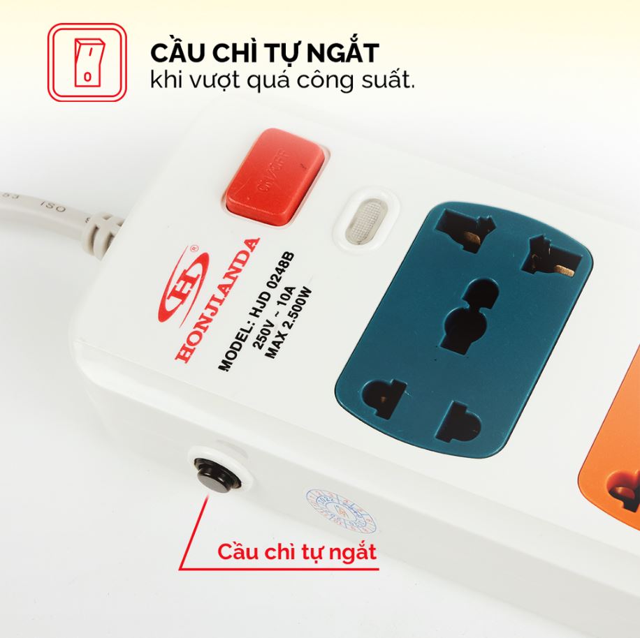 Ổ Cắm Điện Có Cầu Chì Tự Động 6 Lỗ Dây 3m HJD-02B