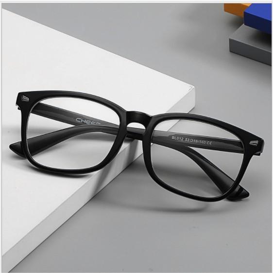 Kính lão thị viễn thị trung niên cho cả nam và nữ hàng sẵn độ từ +100 ĐẾN +400 khung to vuông KVT24UNIQUI