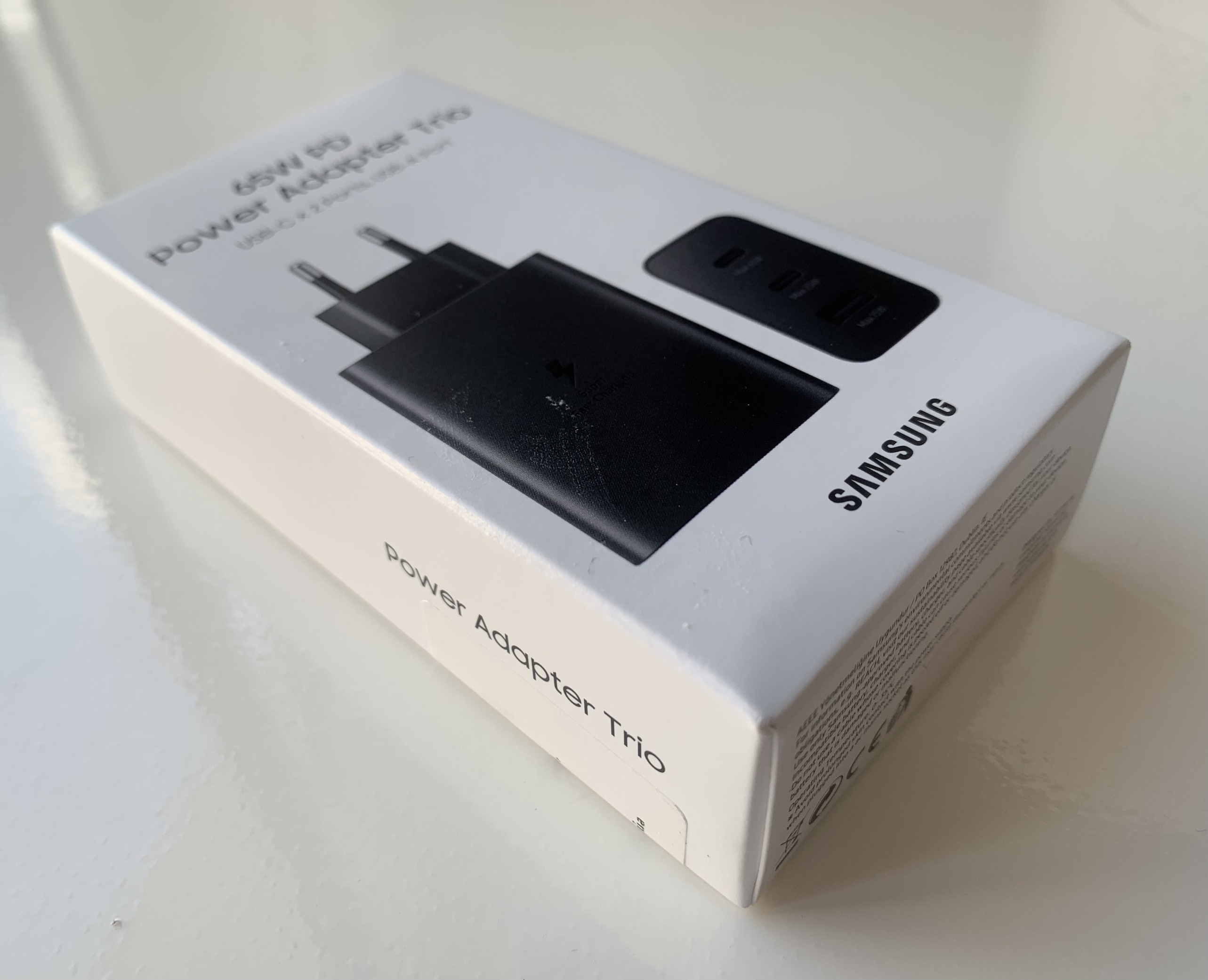 Củ sạc ba cổng Samsung T6530 - Hàng Chính Hãng