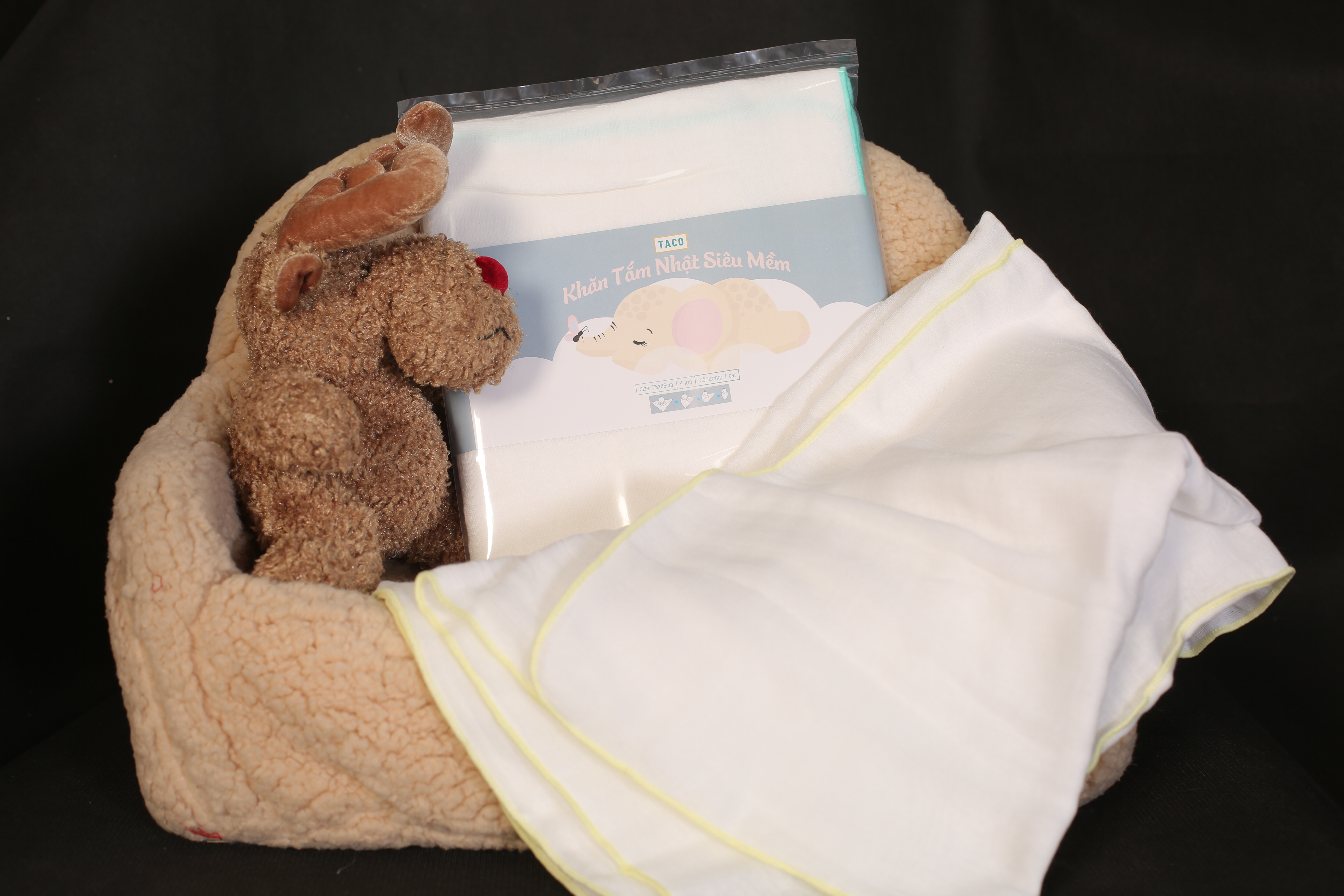 Combo 5 gói khăn sữa nhật siêu mềm - TACO  cho em bé.