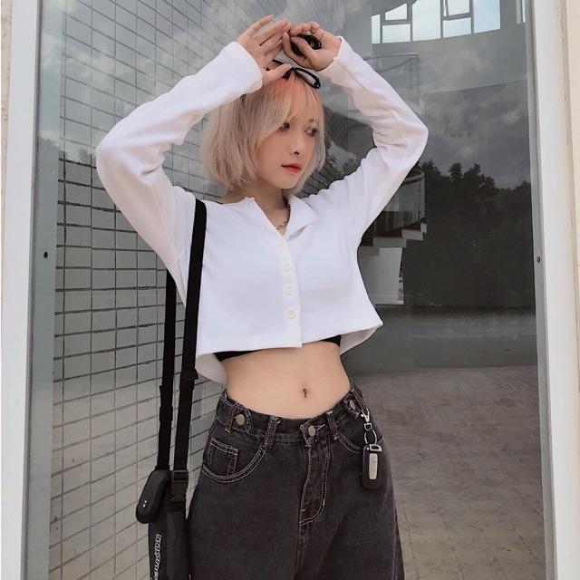 Croptop tay dài nút