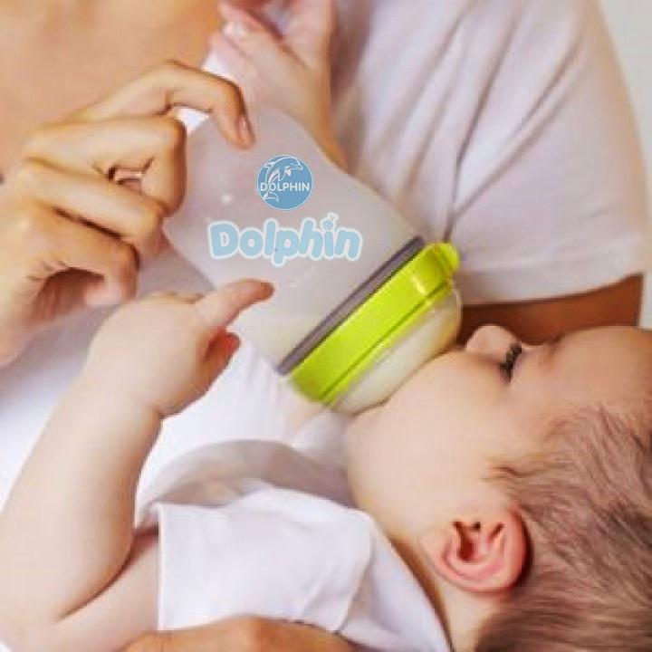 Bình sữa Silicone cao cấp Dolphin cổ rộng 150ml - DP049