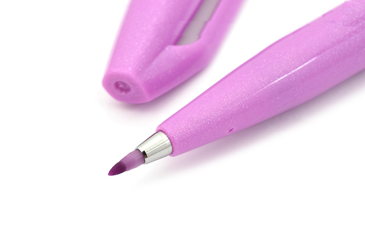 Bút lông viết chữ calligraphy Pentel Fude Touch Brush Sign Pen - Màu hồng tím (Pink Purple)