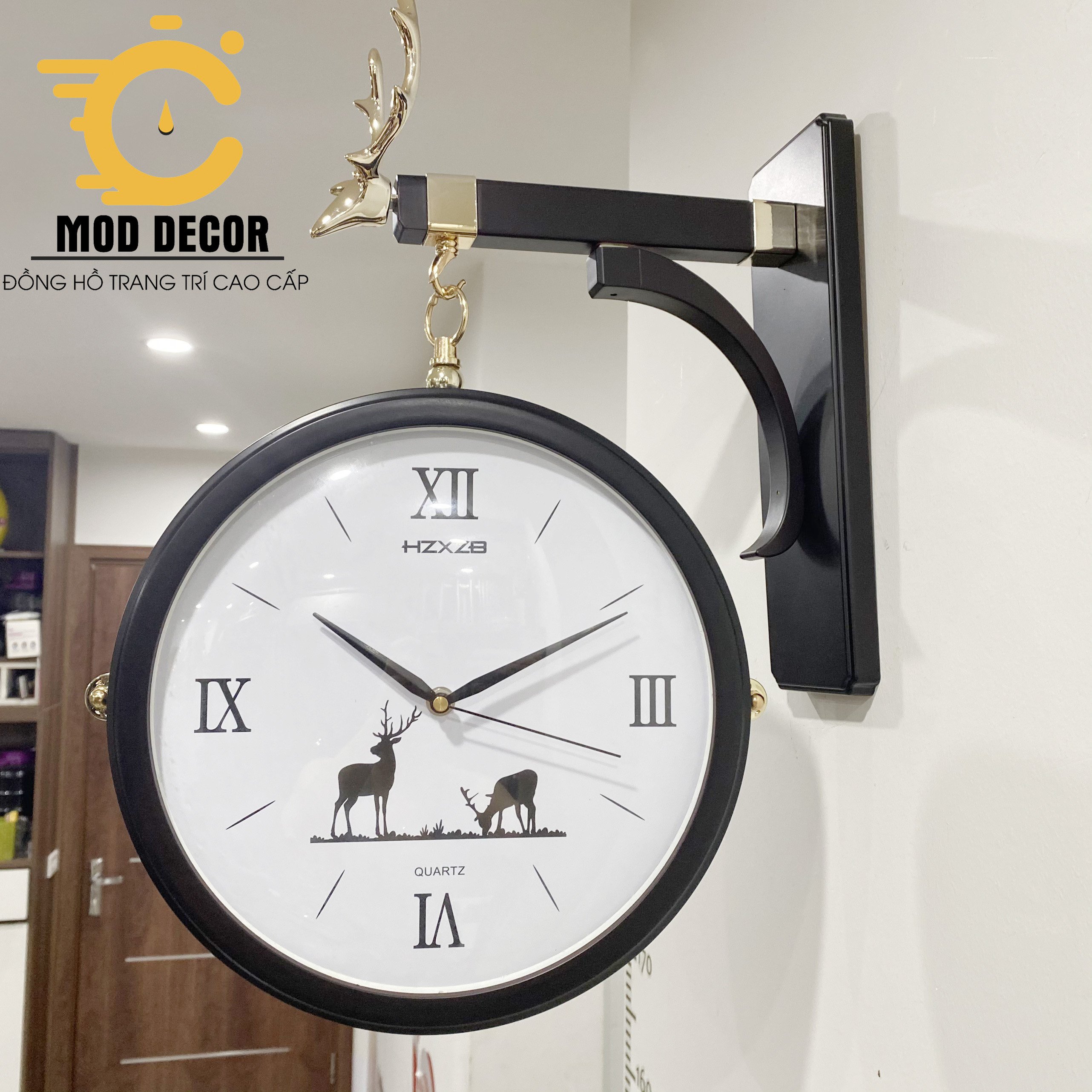 Đồng hồ treo tường trang trí 2 mặt MOD DECOR Én đen mã 7728-15-1