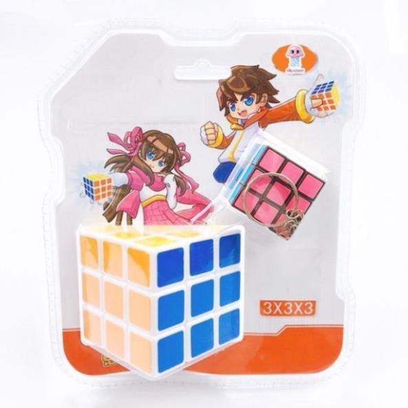 Mua 1 được 2 Rubik 3x3  tặng kèm móc khoá