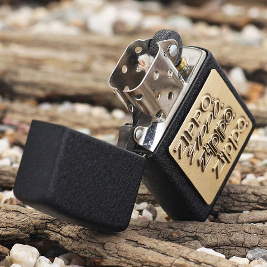 Bật Lửa Zippo 362 Brass Emblem Black Crackle