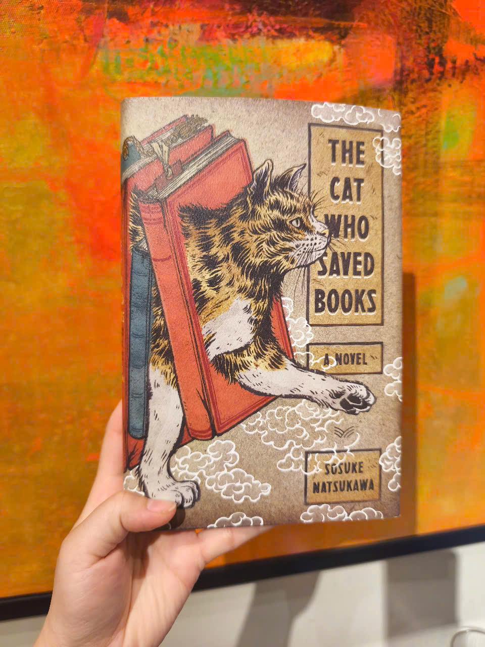Sách - The Cat Who Saved Books: A Novel by Sosuke Natsukawa/Fantasy - Bìa Cứng US - Ngoại Văn Nhập Khẩu