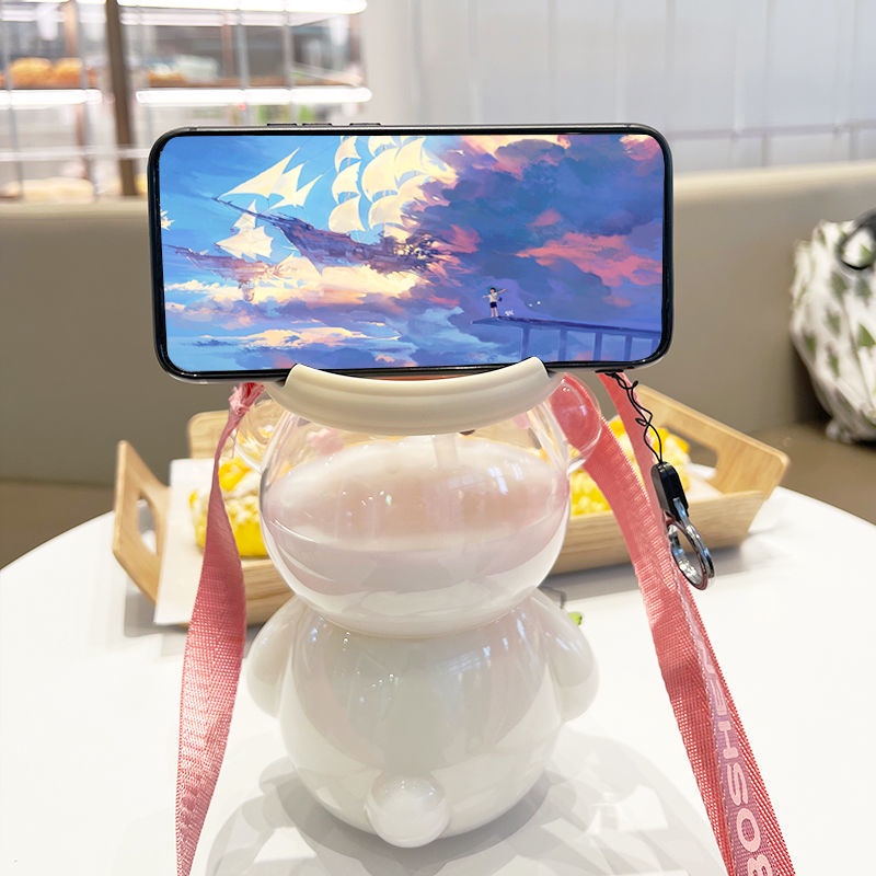 Bình Đựng Nước Hình Gấu Smile Siêu Dễ Thương 1300Ml Kèm Sticker Và Dây Đeo