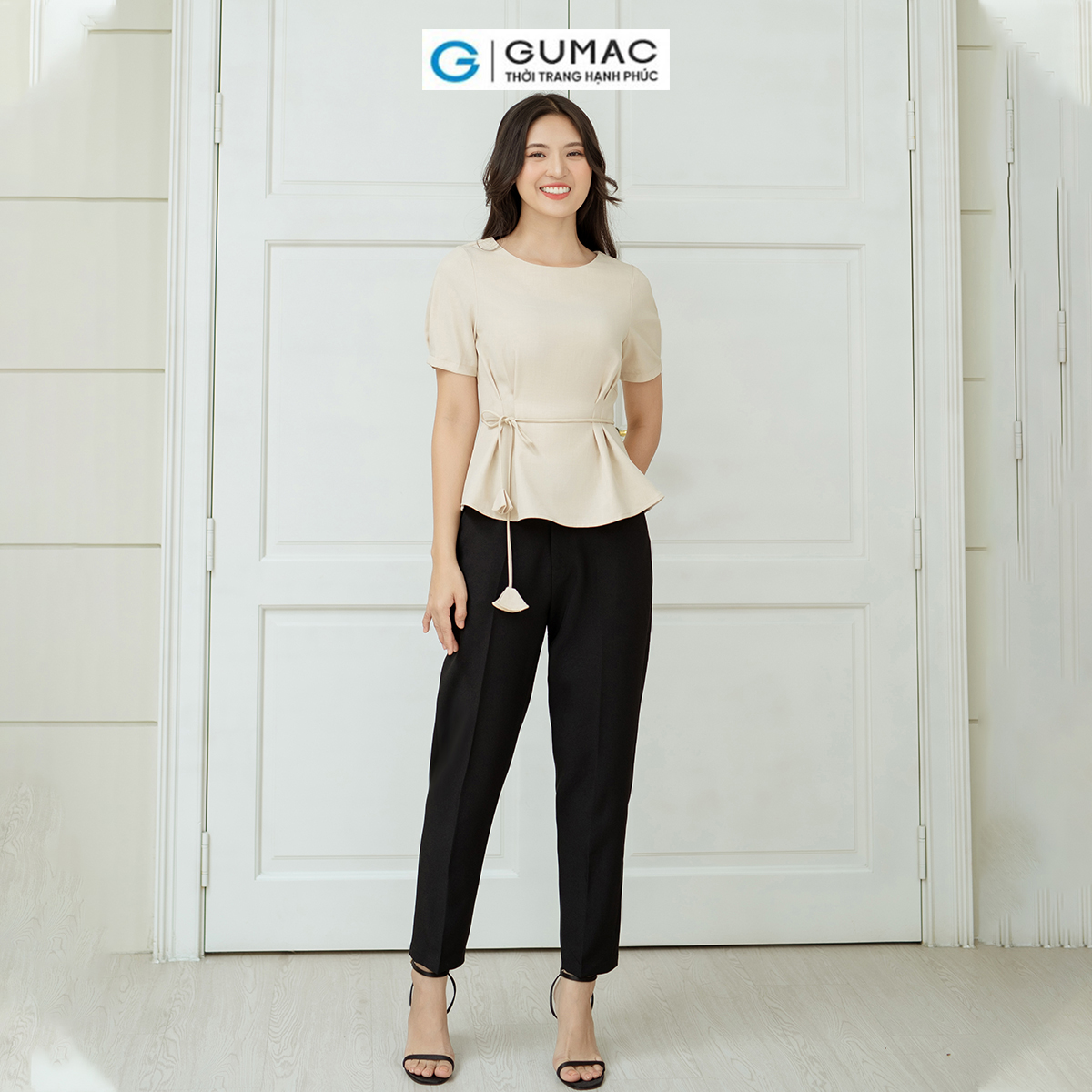 Áo kiểu chiết ly eo GUMAC AD08039