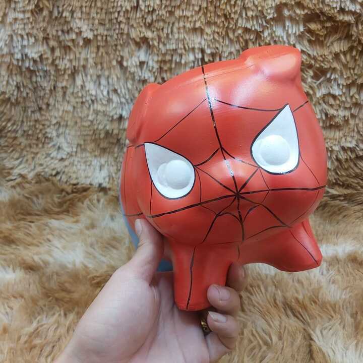 Lợn đất tiết kiệm tiền mẫu Spider Man size trung – ống heo làm quà sinh nhật – mang lại may mắn, tài lộc