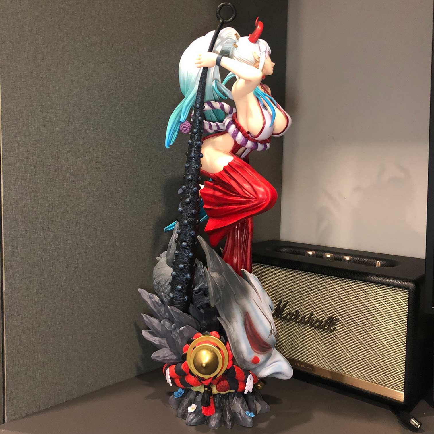 Mô hình Yamato siêu nét 54 cm - One Piece