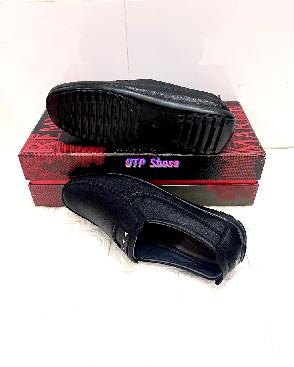 Giày lười nam da mềm..kiểu dáng đẹp..mã GM03..màu đen..size từ 38-43..mẫu mới nhất hiện nay