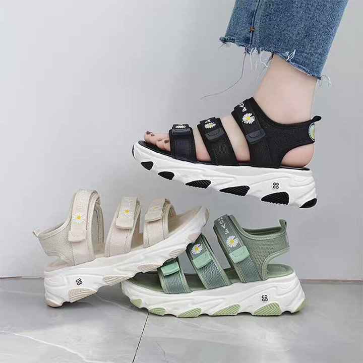 Dép quai hậu sandals  nữ thời trang kiểu dáng hoa cúc trẻ trung phong cách - dép nữ thời trang mới FS2