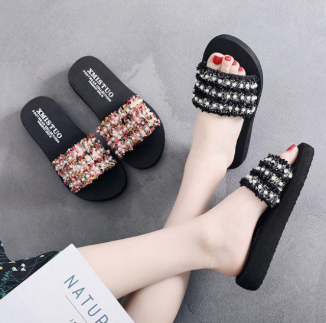 Dép hè cho bạn nữ