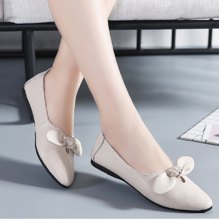 Ladies Flat Shoes Shallow Mouth Pointed pu Leather Driving Shoes