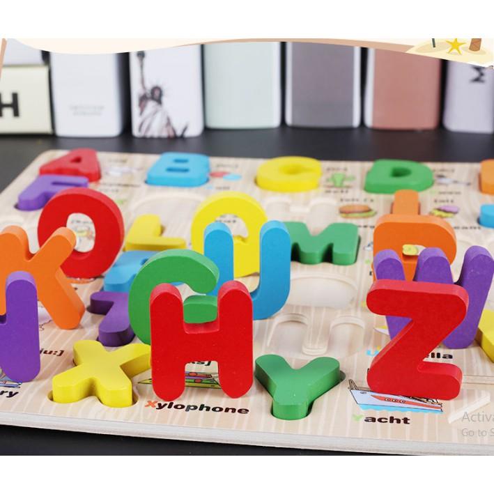 Bảng chữ cái Tiếng Anh bằng gỗ in nổi kèm hình ảnh sinh động - Đồ chơi gỗ xếp hình cho bé