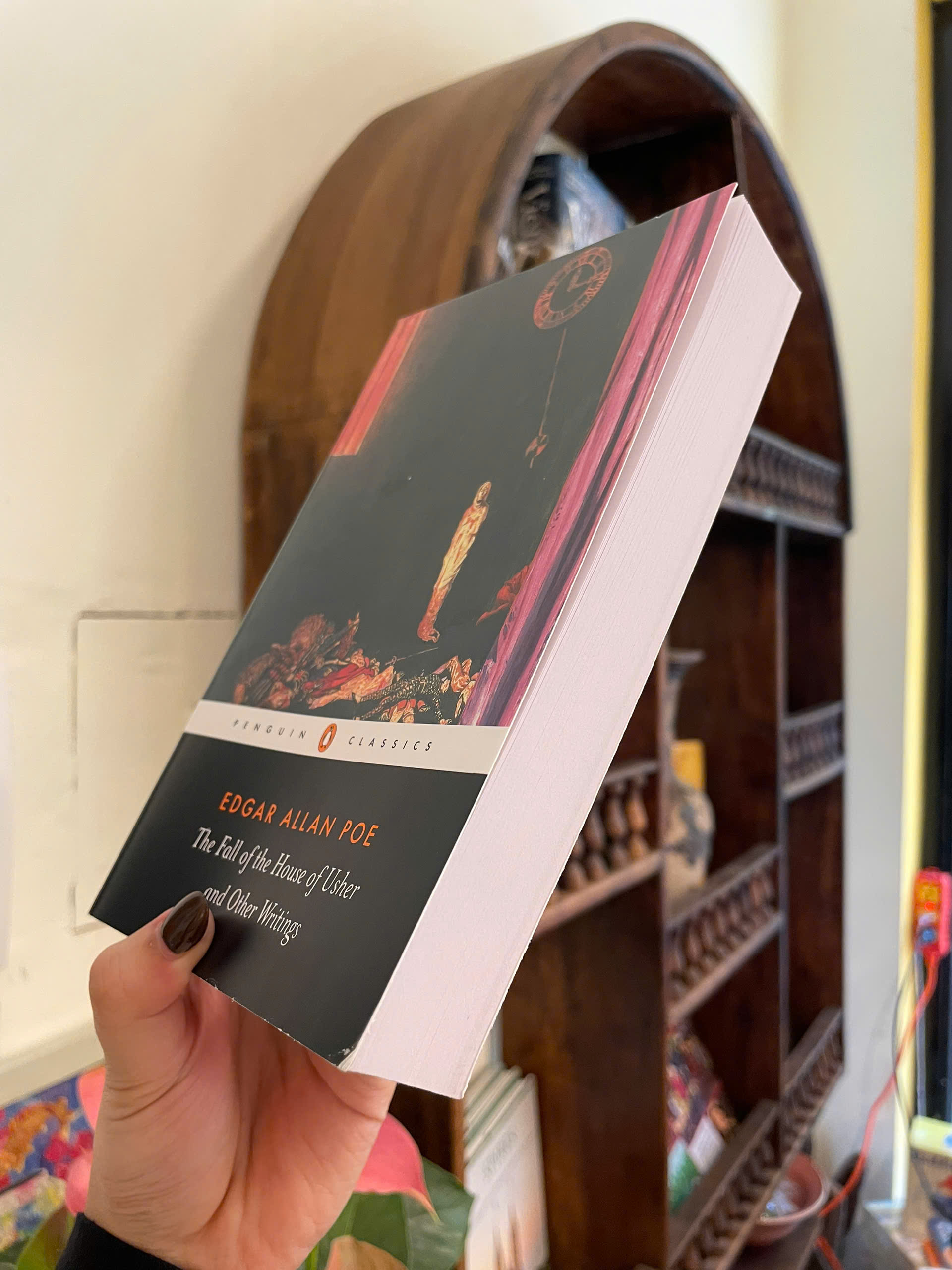 Sách - The Fall of the House of Usher & Other Writings by Edgar Allan Poe | Classic / Horror Stories