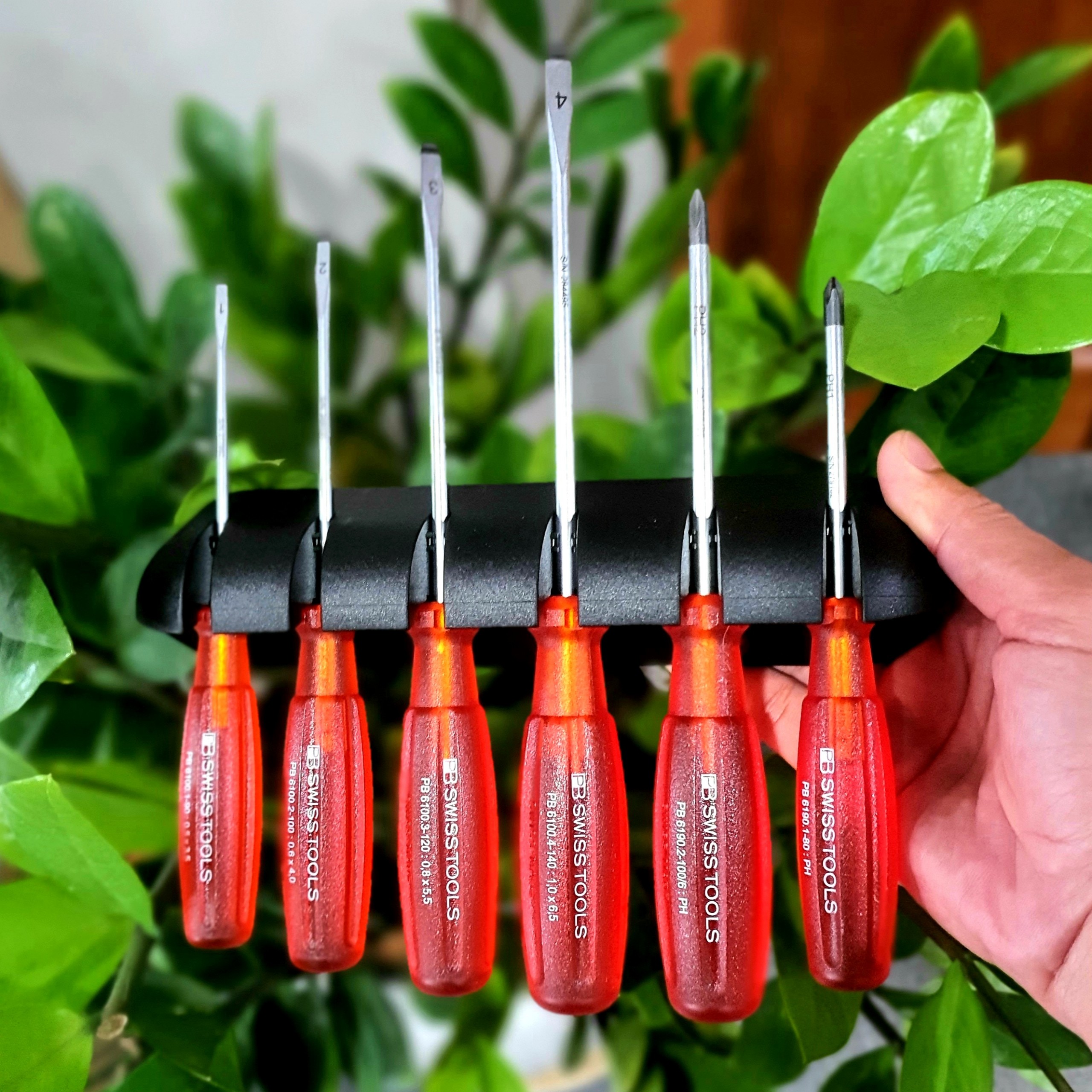 BỘ TUA VÍT 6 CÂY PB SWISS TOOLS 4 ĐẦU DẸP VÀ 2 ĐẦU PHILLIPS PB 6244
