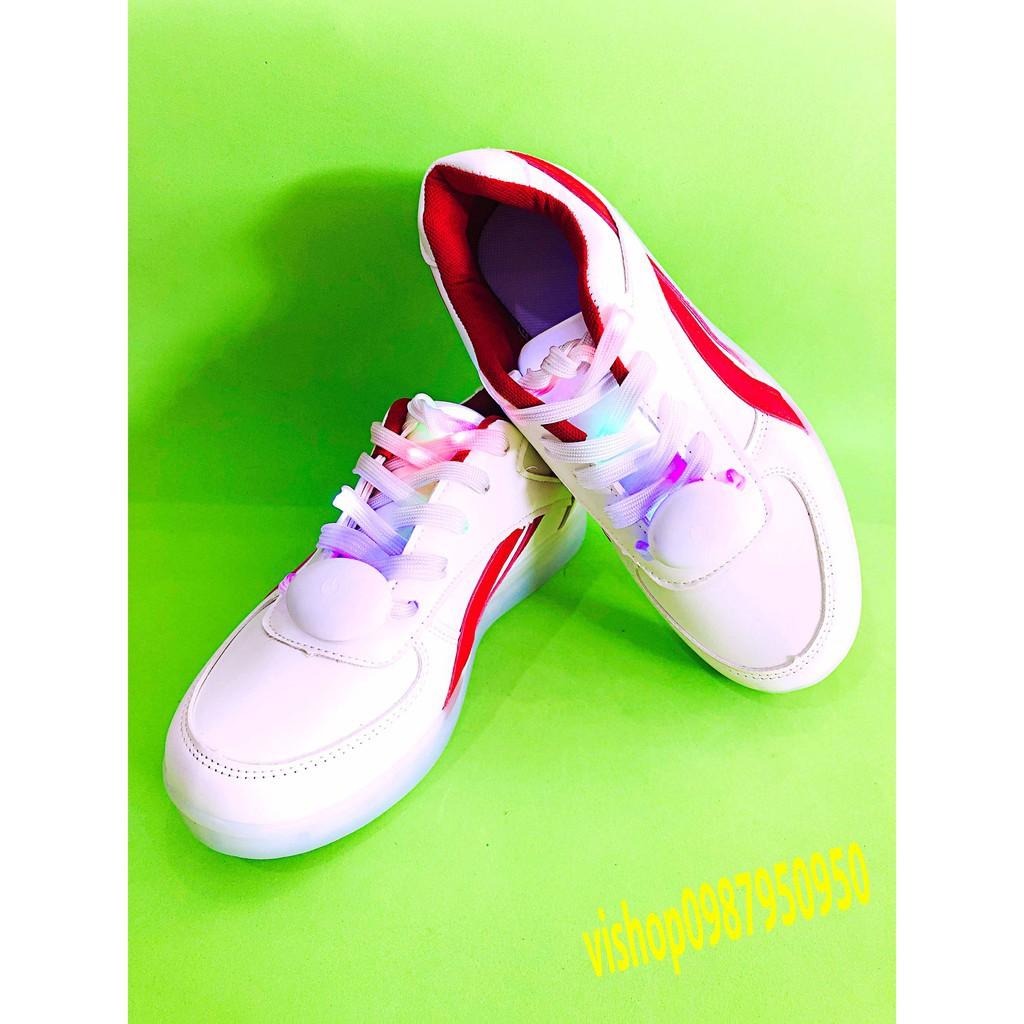 Giày phát sáng 2 vạch cong màu đỏ.Phát sáng 7 màu 8 chế độ kèm dây giày phát sáng mã SJ34 IB1991