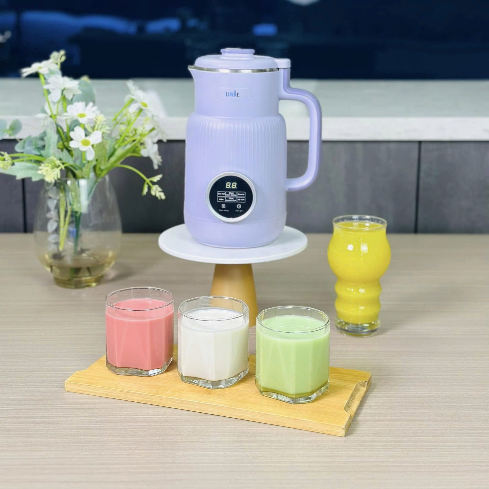 [Hàng chính hãng] Máy làm sữa hạt mini Unie UMB08 (phiên bản nắp Inox) 600ml - 5 chức năng xay nấu tiện lợi