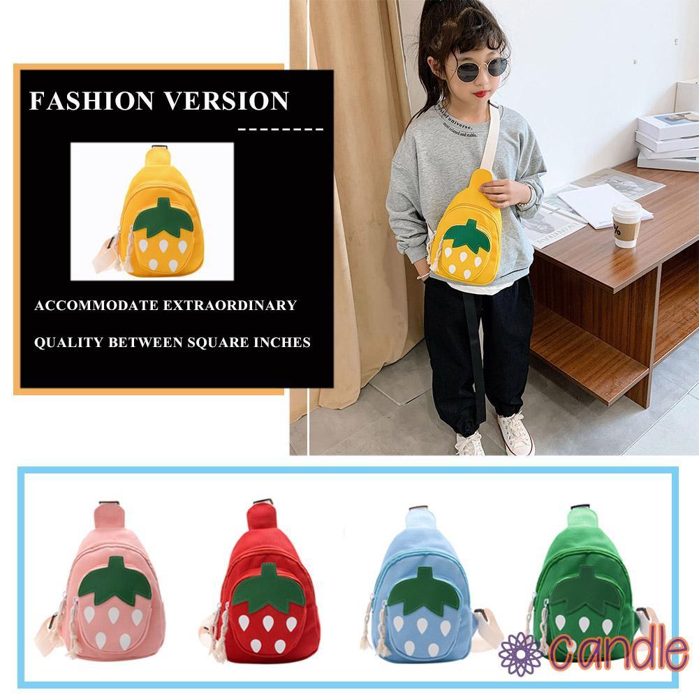 Túi Canvas Đeo Chéo In Hình Dâu Tây Dễ Thương Cho Nữ