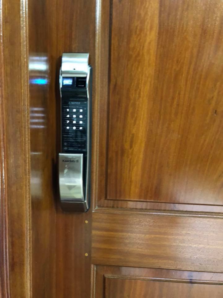 KHÓA CỬA ĐIỆN TỬ KAADAS K7