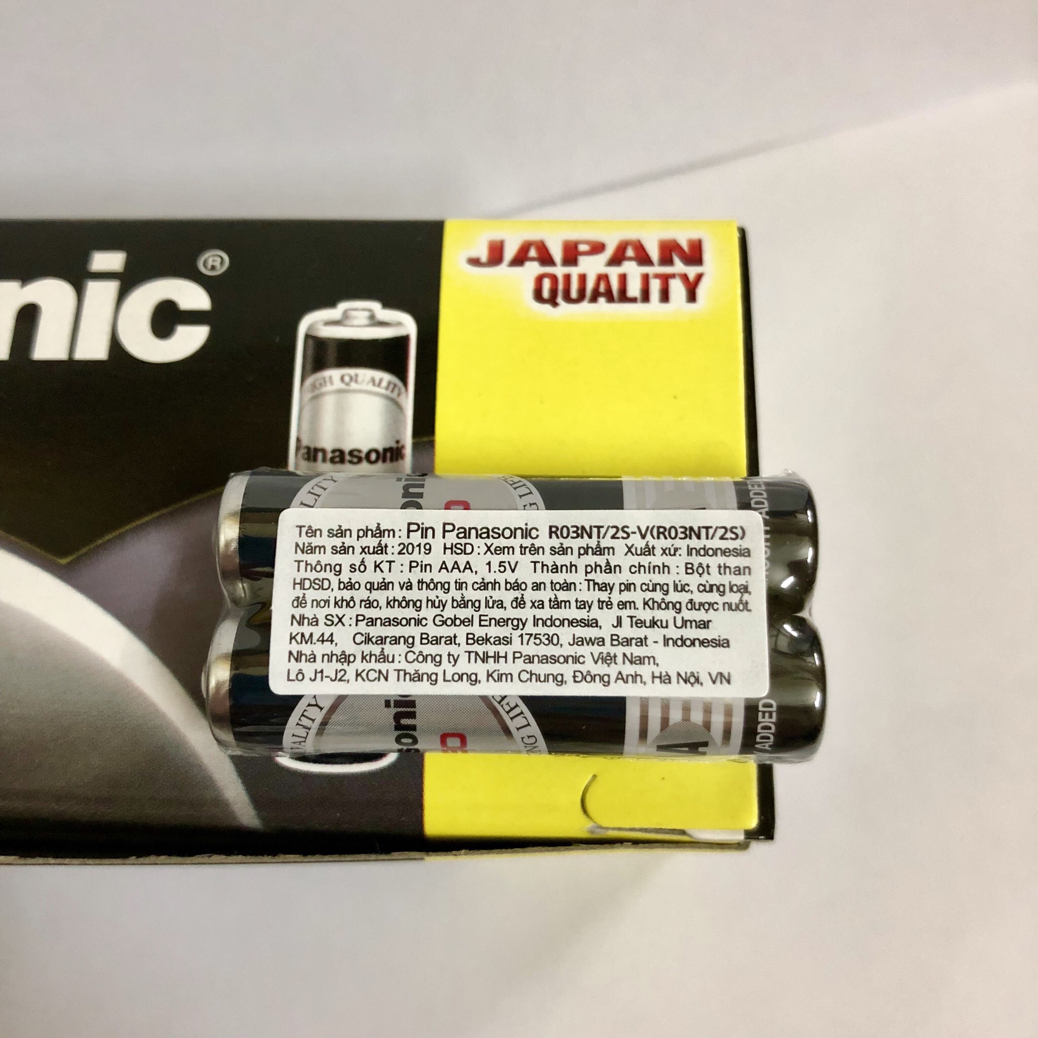 Hộp gồm 30 vỉ pin đũa đen AAA NEO Panasonic R03NT/2S