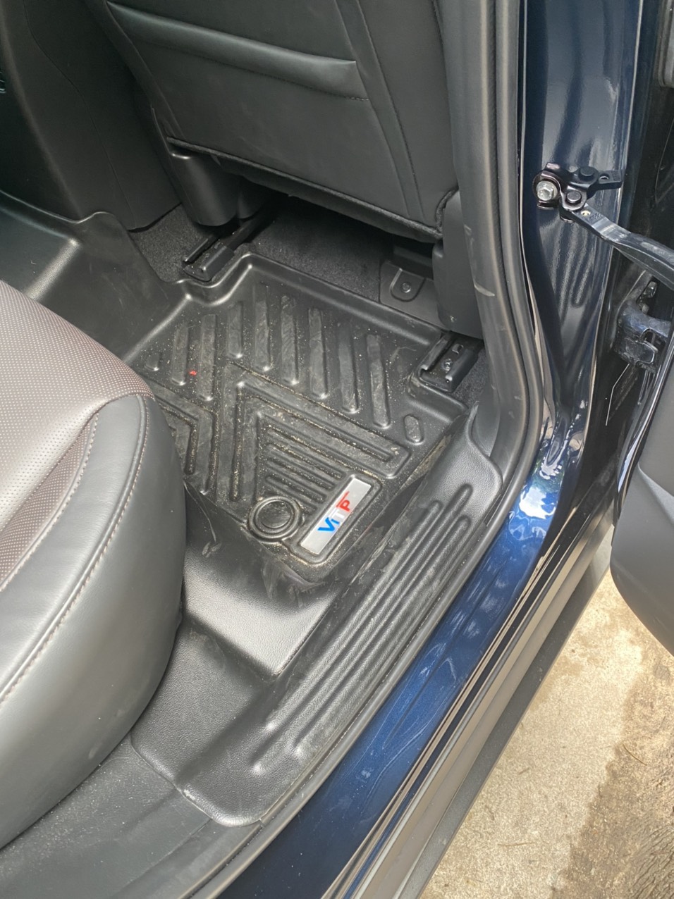 Thảm sàn ViTP Nhựa 360 Full Tràn Viền Bậc Cửa Xe Mazda CX30