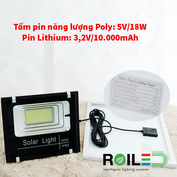 Đèn pha năng lượng sáng trên 14h, chính hãng Roiled RP1-60W