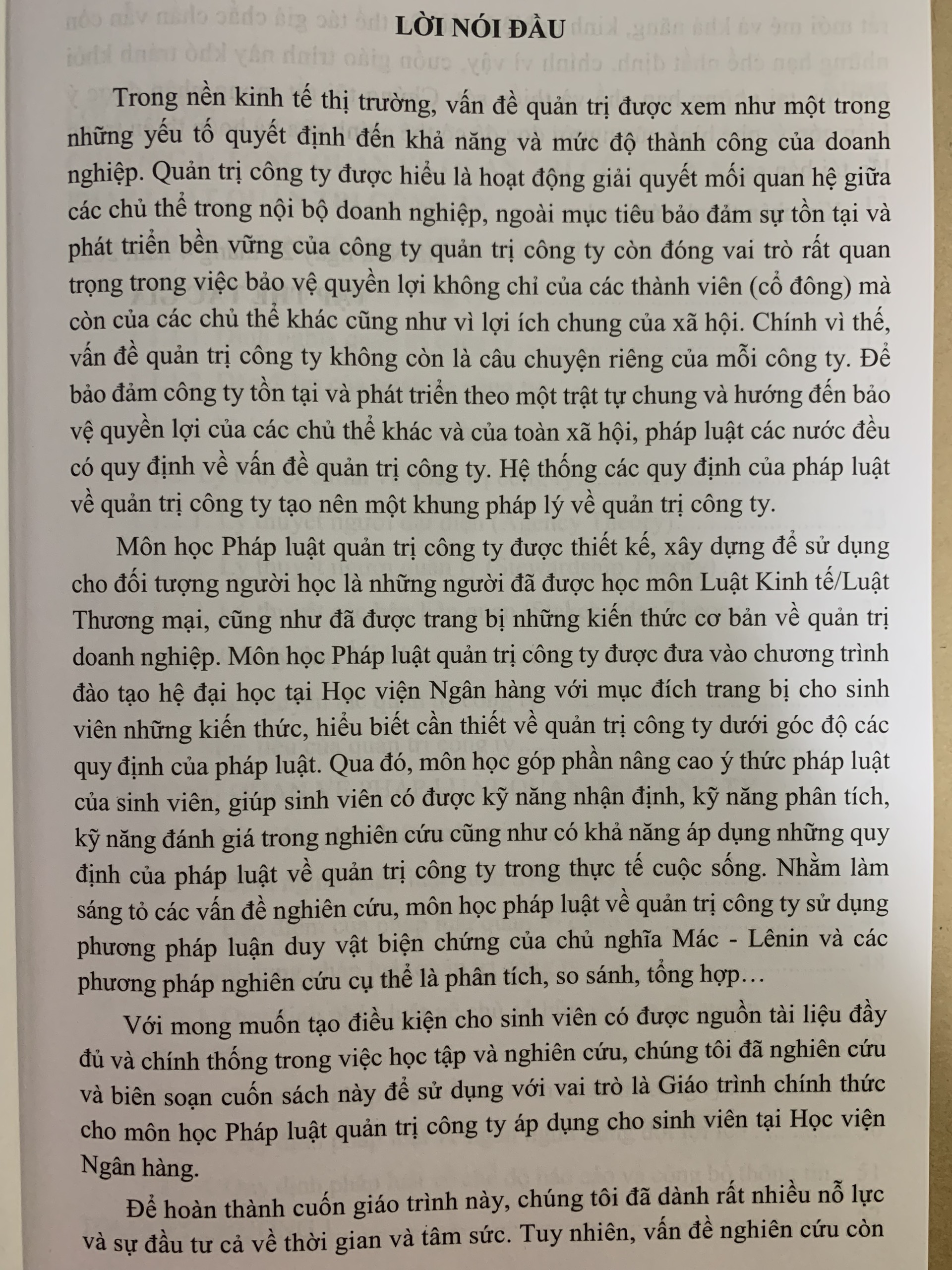 Giáo Trình Pháp Luật Quản Trị Công Ty - TS. Bùi Hữu Toàn